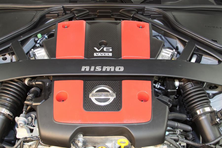  Nissan 370Z by Nismo 2009 года  (фото 11 из 50)